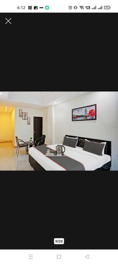 Hotel O K R Resdiancy Near Botanic Garden Of Indian Republic Нойда Екстер'єр фото